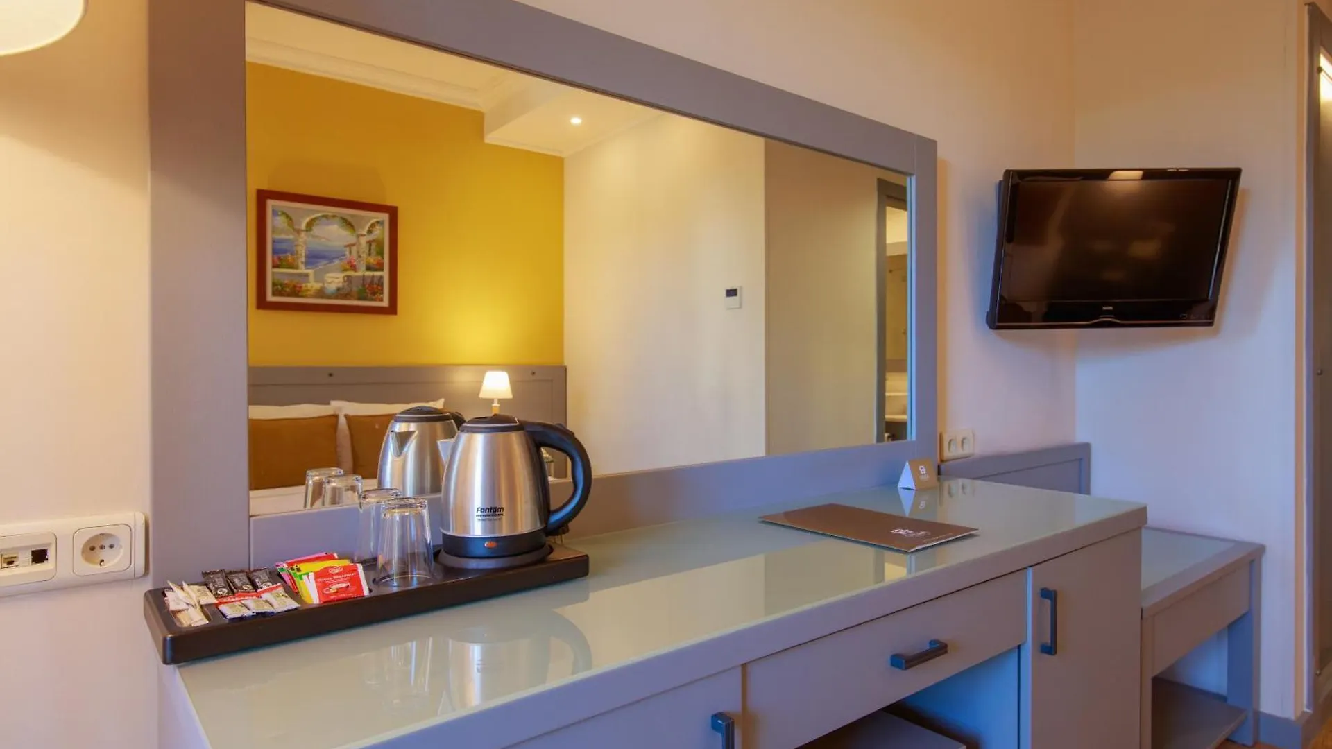 Hotell Orka World Hotel&Aquapark Öludeniz