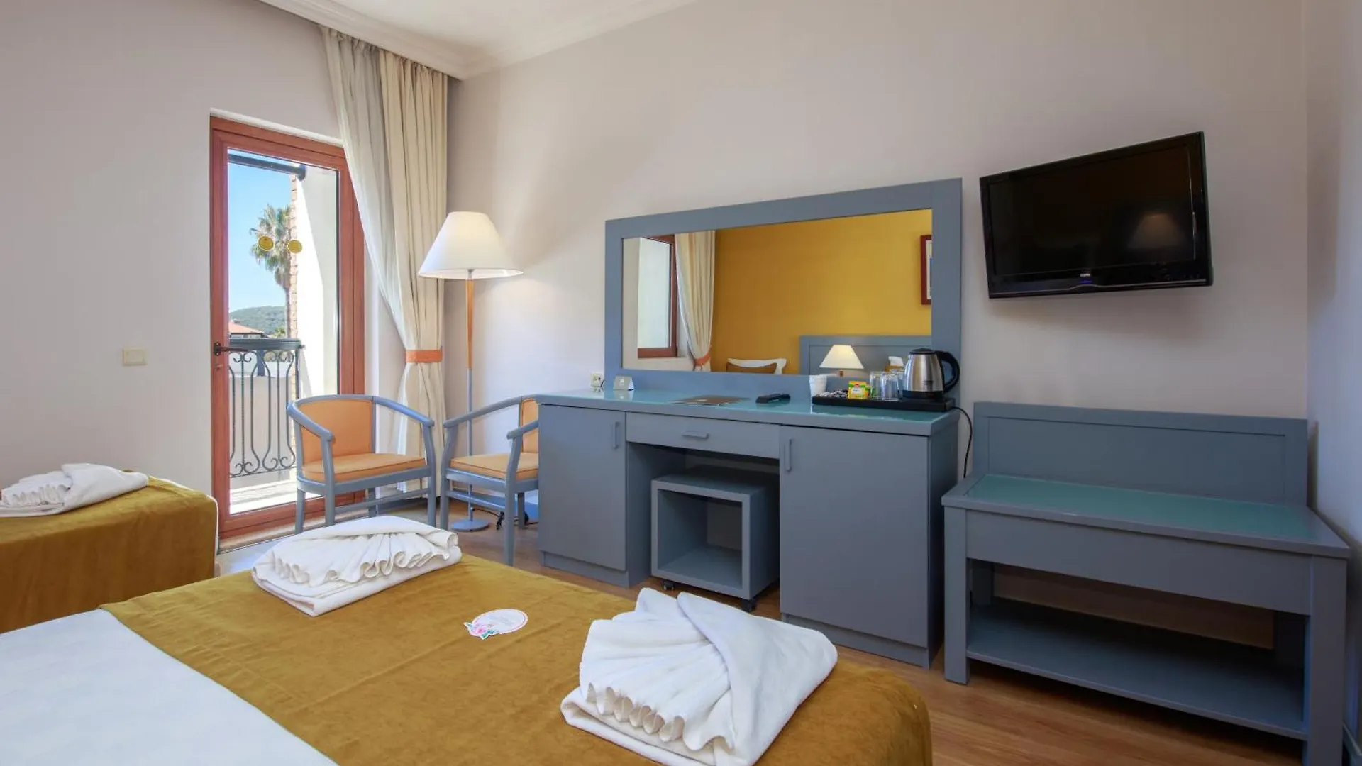 Hotell Orka World Hotel&Aquapark Öludeniz